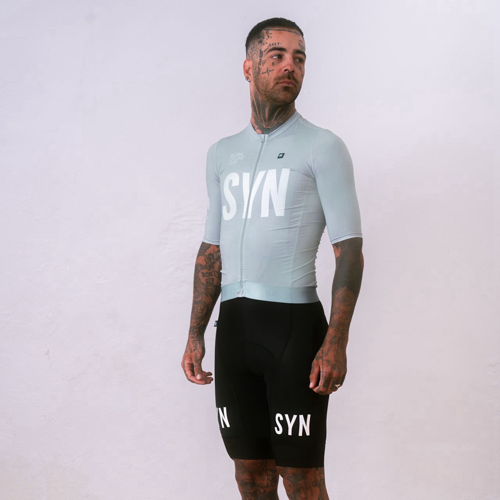 طقم بدلة ركوب الدراجات بأكمام  - مراجعة Cycling Commuter Trousers وسعره
